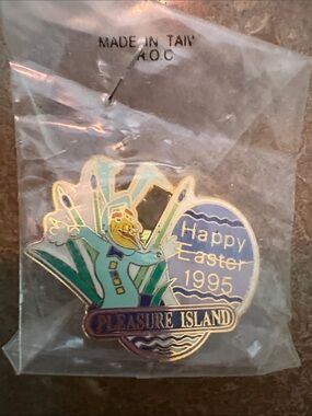 Disney Easter 1995 Pleasure Island Pin - Light Blue, Green, Yellow, Purple, Gold